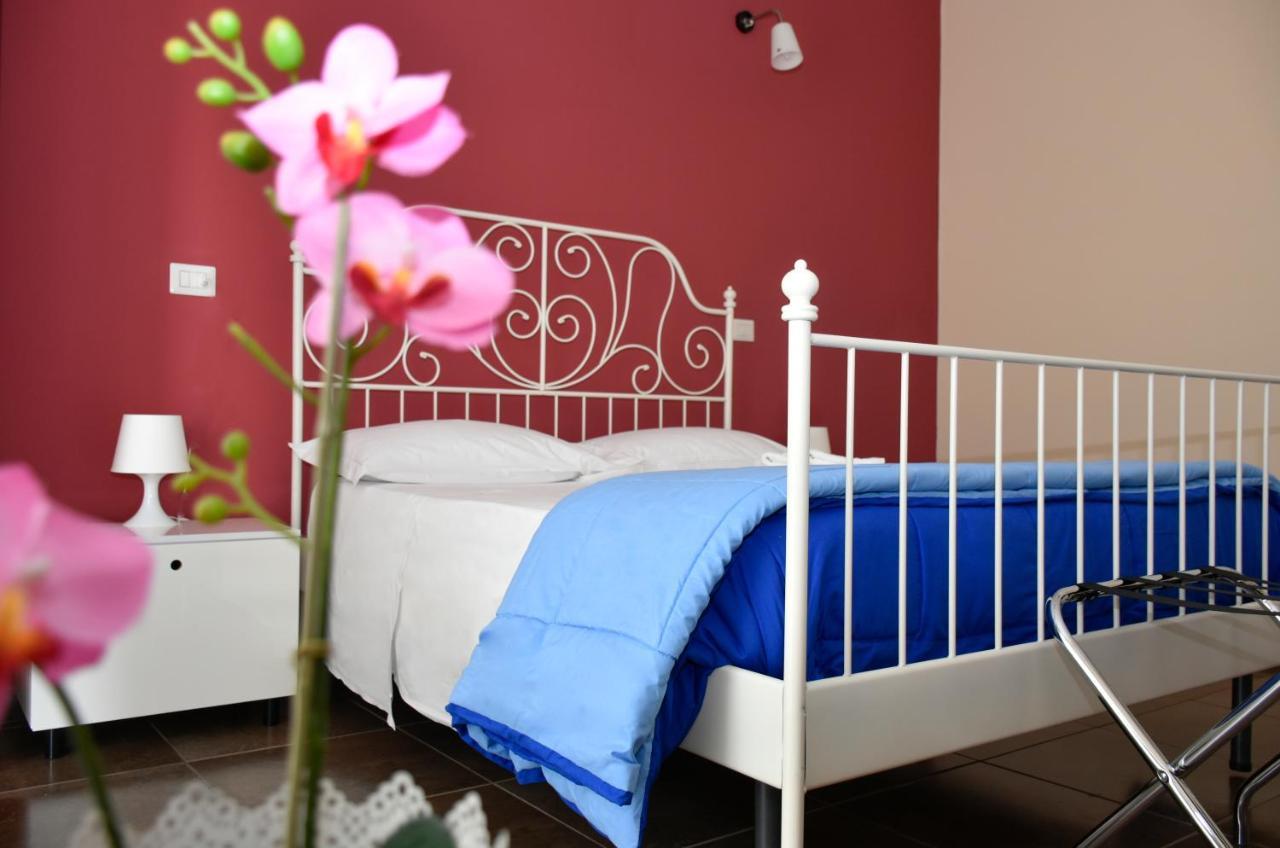 Hotel Ascot كايانيلو المظهر الخارجي الصورة