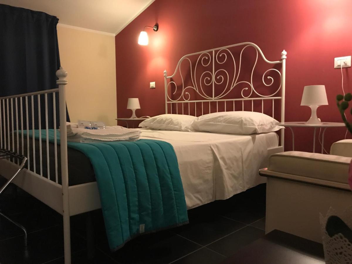 Hotel Ascot كايانيلو المظهر الخارجي الصورة