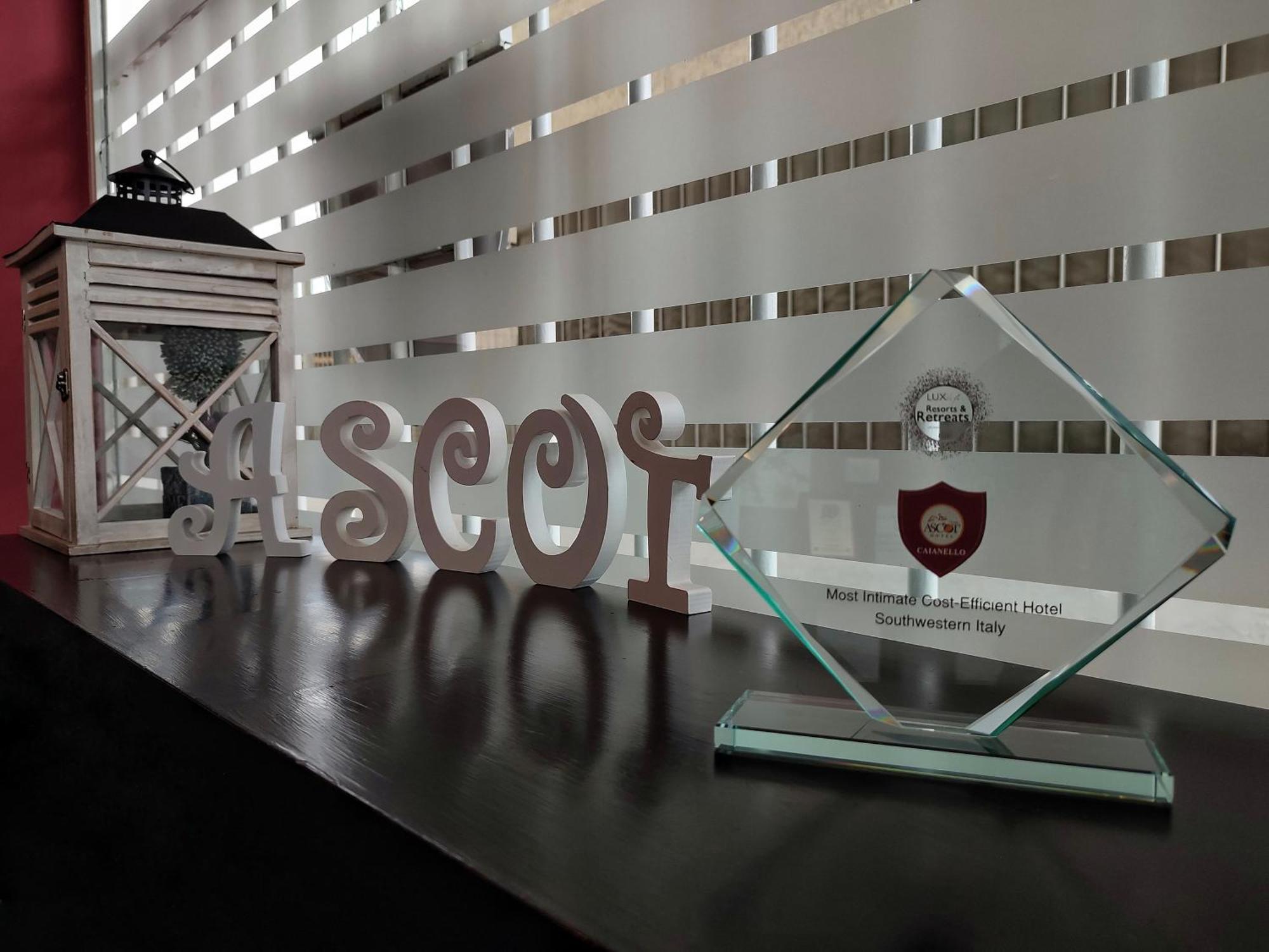 Hotel Ascot كايانيلو المظهر الخارجي الصورة