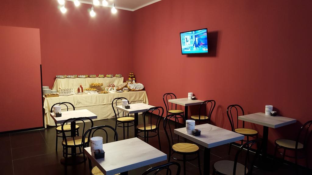 Hotel Ascot كايانيلو المظهر الخارجي الصورة